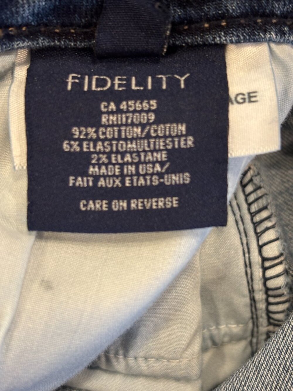 Fidelity Denim Fritz Skirt Distressed Medium Wash Mini 27/4 - Picture 4 of 7